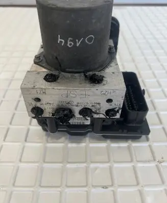 Audi A4 S4 B8 8K ABS Pump 8K0614517