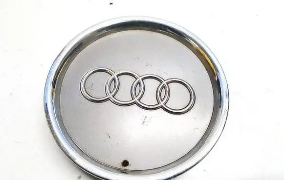 Audi A3 S3 8L Original wheel cap 8l0601165a