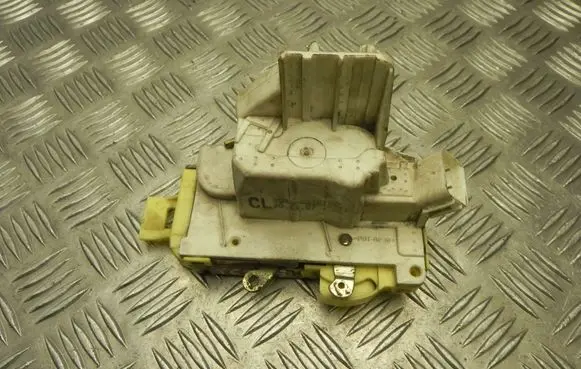 Ford Focus Loading door lock XS41A21812CF T6749