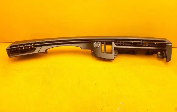 Peugeot 3008 III Dashboard trim 00245487 1073518