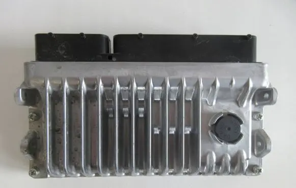 Toyota Yaris Engine control unit/module 896610U710
