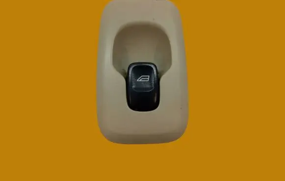 Volvo S80 Quarter vent window switch 8685288