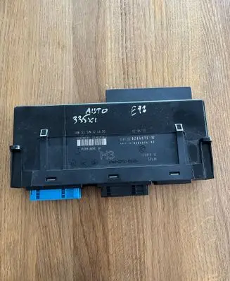 BMW 3 E92 E93 Comfort/convenience module 9264575 9264574 61359264575