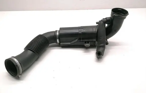 BMW 2 F45 Coolant pipe/hose 7619268