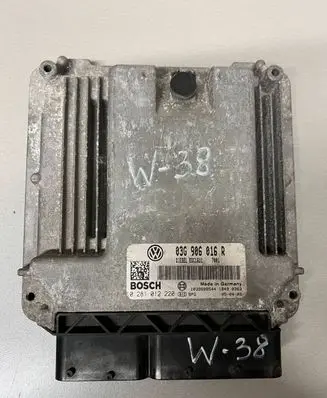 Volkswagen Golf V Engine control unit/module 03G906016R 0281012220 1039S08544