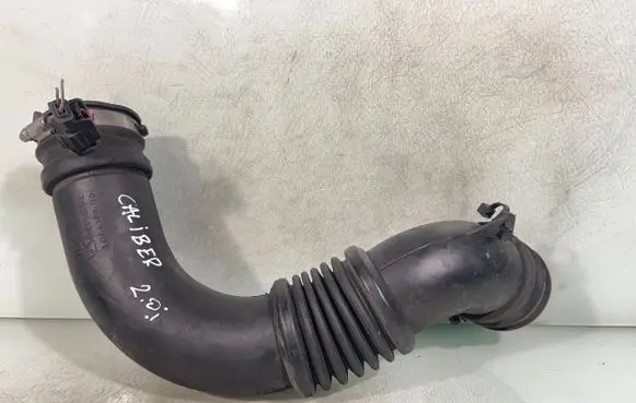 Dodge Caliber Air intake hose/pipe 04891621ac