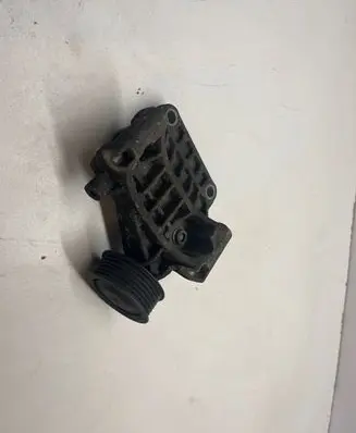 Audi A4 S4 B7 8E 8H Engine mounting bracket 059903143K