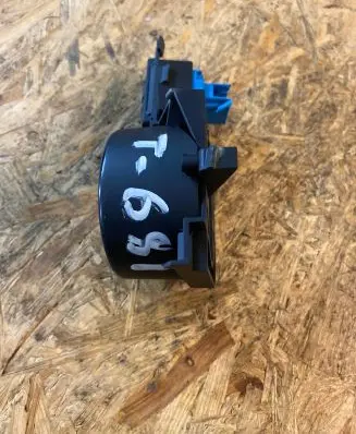Volkswagen Touareg I Light switch 5273870 P0095827