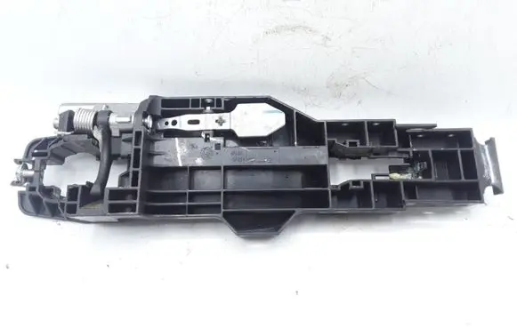 Rear door exterior handle/bracket
