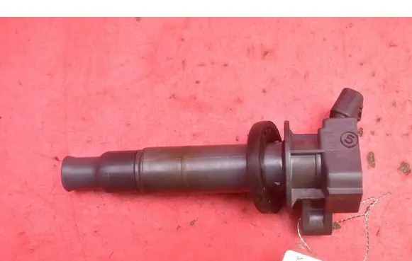 Toyota Avensis Verso High voltage ignition coil