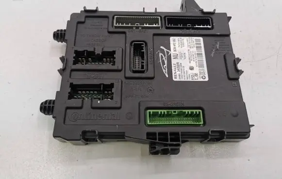 Renault Kadjar BSM Control unit 284B13432R S180192210G
