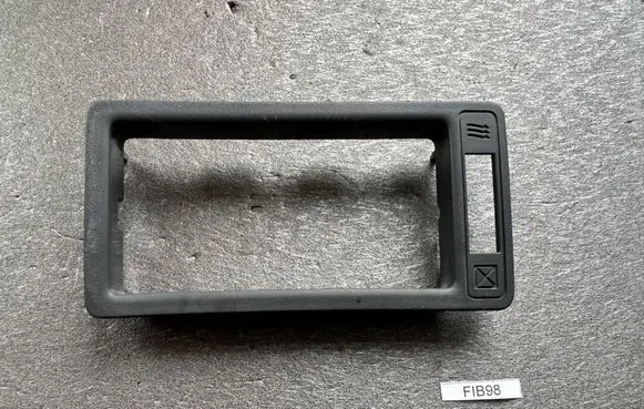 Nissan Patrol Y60 Dashboard side air vent grill/cover trim 6876101J11