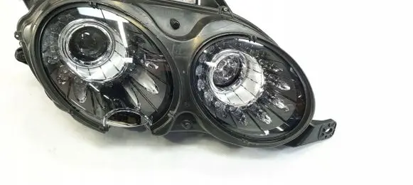 Bentley Flying Spur Headlight/headlamp 4W1941016F
