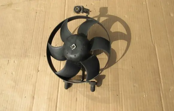 Porsche Boxster 986 Electric radiator cooling fan 98662403600