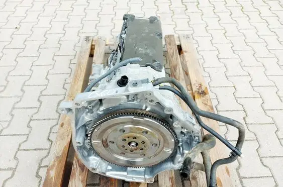 Manual 5 speed gearbox