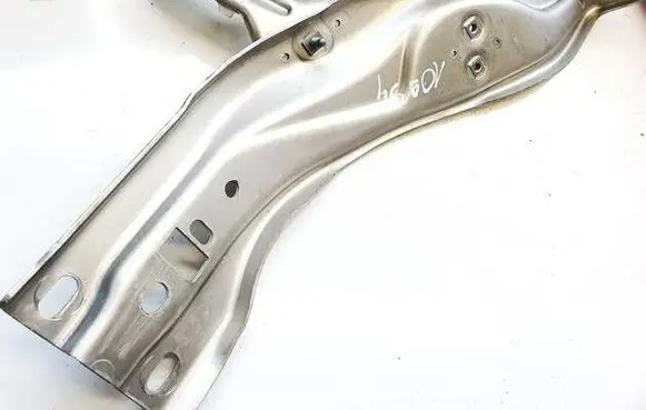 Volkswagen Jetta V Other exterior part 1K1858784C