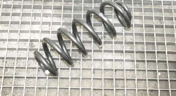 Volvo XC40 Rear coil spring