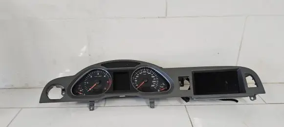 Audi A6 S6 C6 4F Speedometer (instrument cluster) 4F0920931B 4F0910930A 503000731602