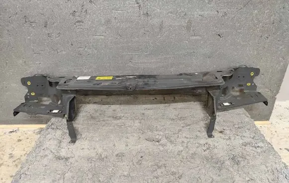 Volvo XC90 Top upper radiator support slam panel 30796864 31212702 30763559