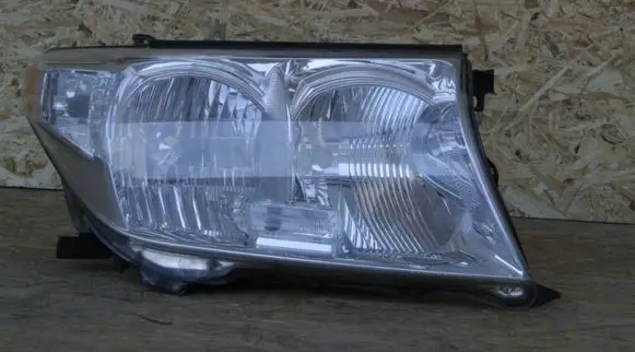 Toyota Land Cruiser (J200) Headlight/headlamp