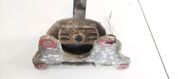 Fiat Doblo Engine mount bracket