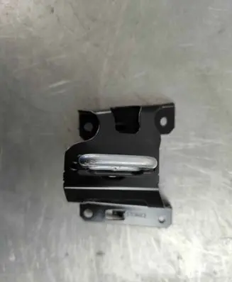 Volvo XC60 Engine bonnet/hood lock/latch loop/hook 32219337 31424568