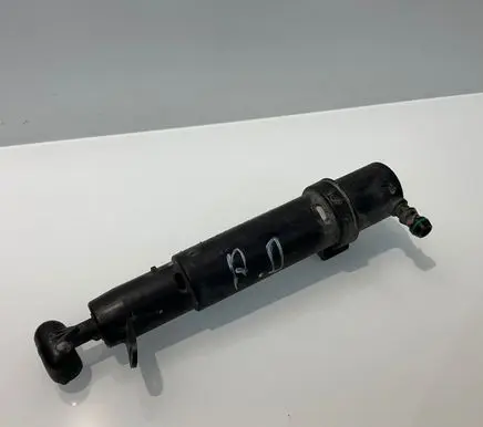 Mercedes-Benz E W211 Headlight washer spray nozzle 2118600647 8WT00839602 WT00839602