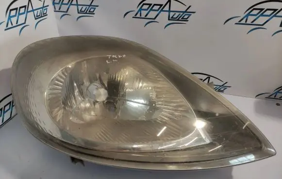 Renault Trafic II (X83) Headlight/headlamp 7700311372 89308700 91165720