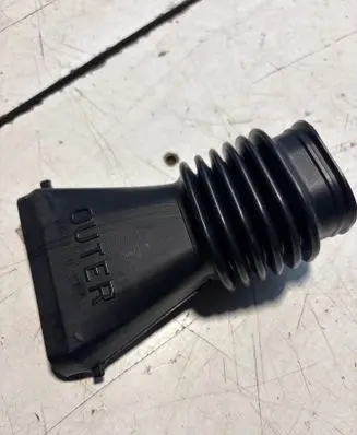 Opel Zafira C Air intake duct part 13262128 524960853