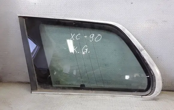 Volvo XC90 Rear side window