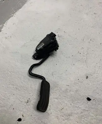Volkswagen Sharan Accelerator throttle pedal 4721603D YM219F836GB
