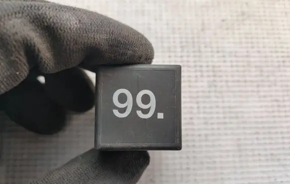 Audi A4 S4 B5 8D Other relay 357955531 DDPD0DUC0