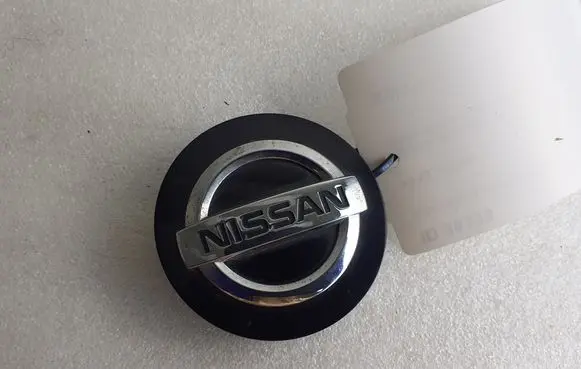 Nissan Qashqai J12 Original wheel cap 403426RA1A