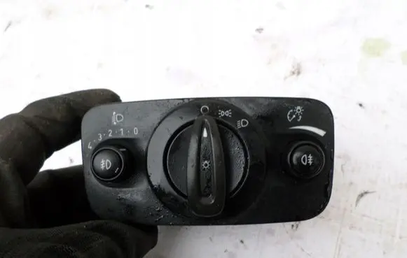 Ford Galaxy Light switch 8G9T13A024AD