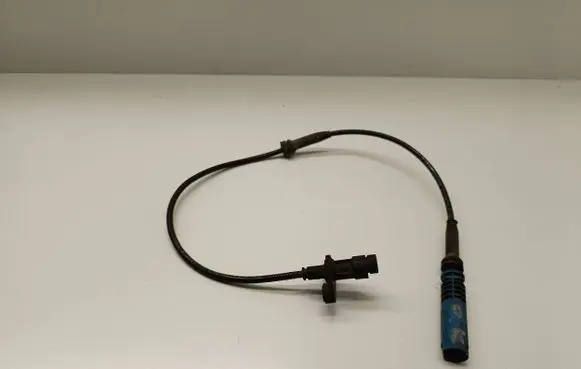BMW 5 E39 ABS brake wheel speed sensor 6756375