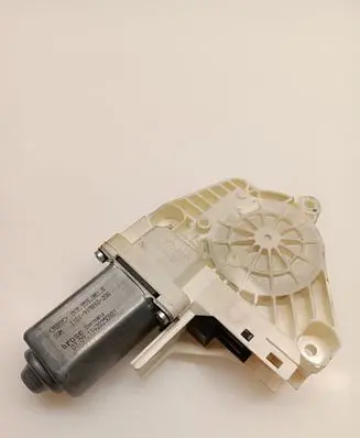 Seat Alhambra (Mk2) Front door window regulator motor 8K0959801B 1101919810200 11420250881