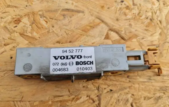 Volvo V70 Airbag deployment crash/impact sensor 9452777 004683 010403