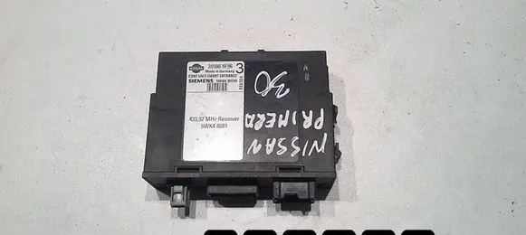 Nissan Primera Engine control unit/module 285969f96