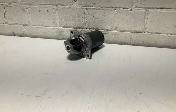 BMW 5 E60 E61 Starter motor 0001107527 20170607