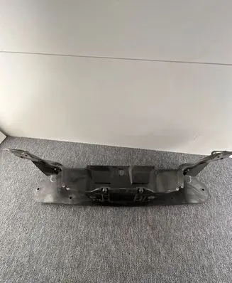BMW X5 F15 Other engine bay part 7169422 10834110