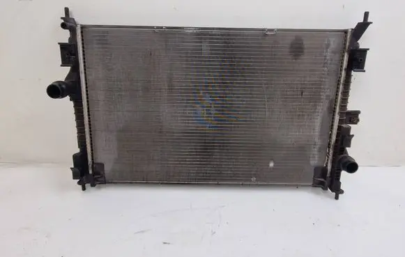 Peugeot 308 Coolant radiator M155209