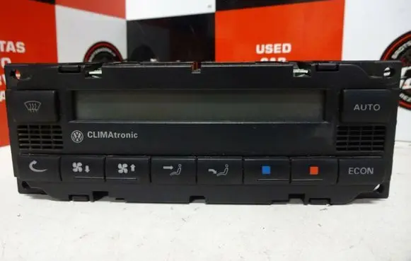 Volkswagen PASSAT B5.5 Climate control unit 3B1907044H