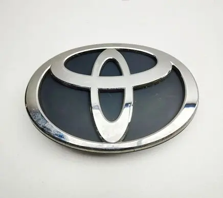 Toyota Yaris Cross Manufacturer badge logo/emblem 754030D030 753120D230