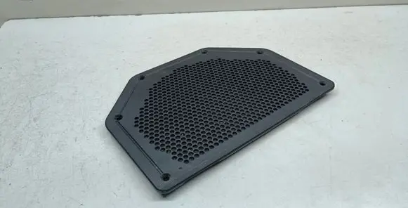 BMW 3 E90 E91 Subwoofer grill/trim 6925337