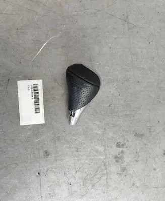 Lexus IS-F Gear lever shifter trim leather/knob 3350453100C0