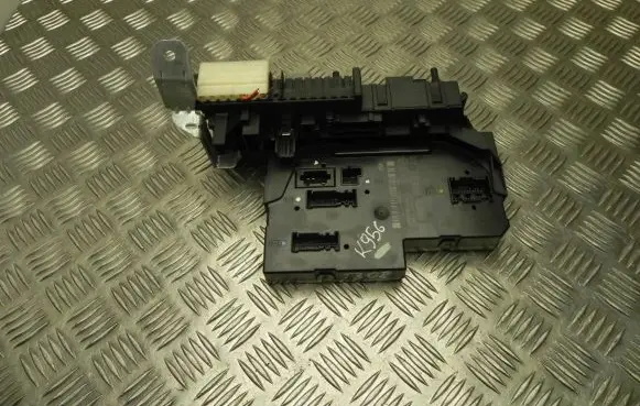 Mercedes-Benz C AMG W204 Fuse box set A2049005201 K956