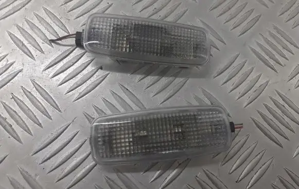 Audi A6 S6 C6 4F Rear seat light 4D0947105A
