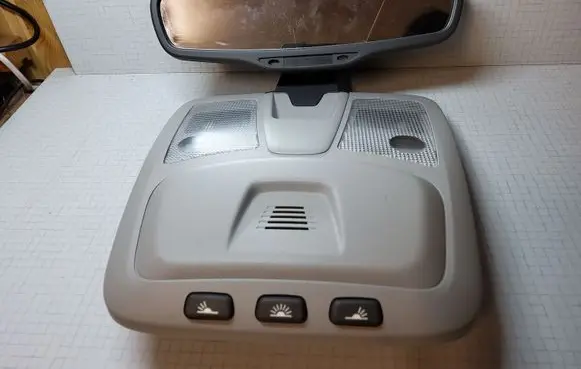 Volvo S60 Front seat light E11015468 30669623