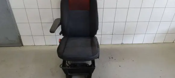 Renault Master III Front driver seat 
