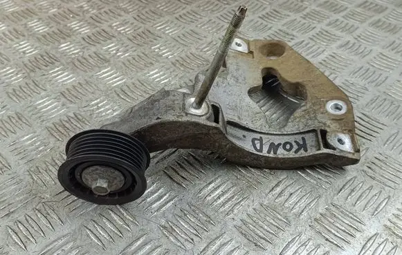 Jeep Grand Cherokee A/C compressor mount bracket VMMT0311 33101